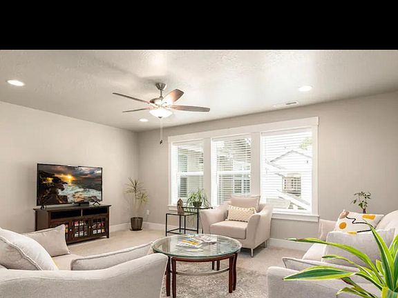 Upper floor family room