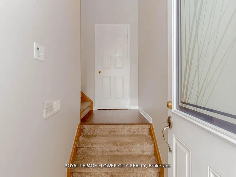 1510 Ceresino Cres — Photo 2