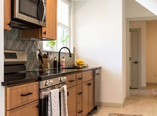 223-225 Henry St #223-3, Petersburg, VA 23803