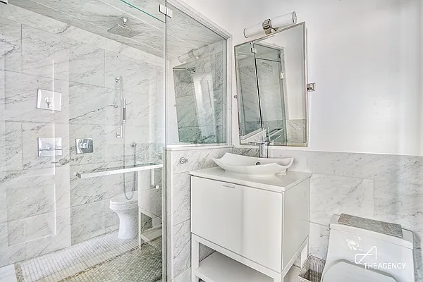 Rented by The Agency | media 7