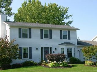 134 Limerick Ln, Rochester, NY 14606