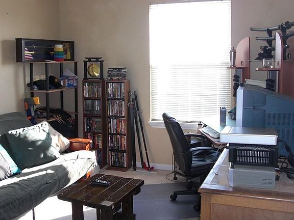 UPPER BEDROOM