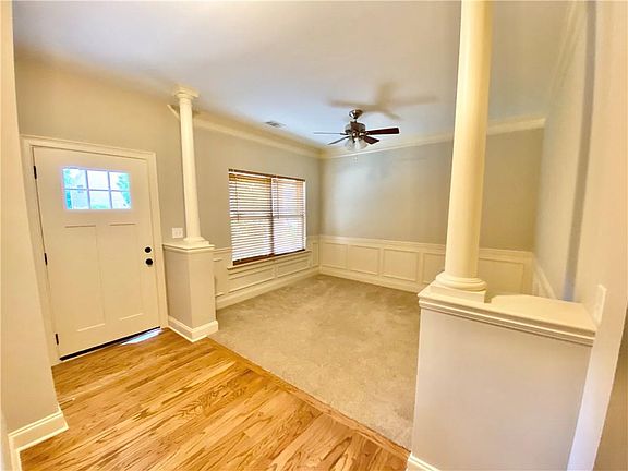 2nd image of 1601 Scenic Pines Dr