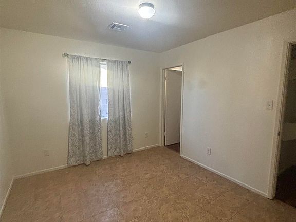 5th image of 232 E Villa St