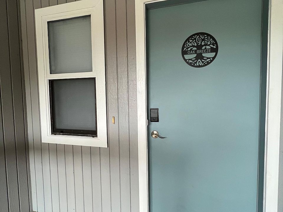 1st image of 26 Bunker Ct #26