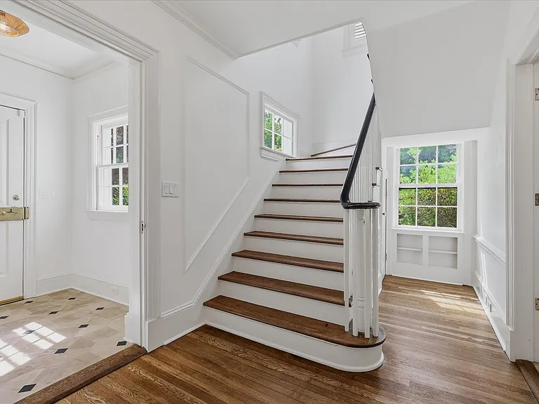 2318 Mimosa Pl — Photo 18