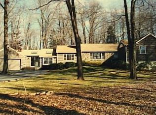 3 Ridge Ln, Weston, CT 06883