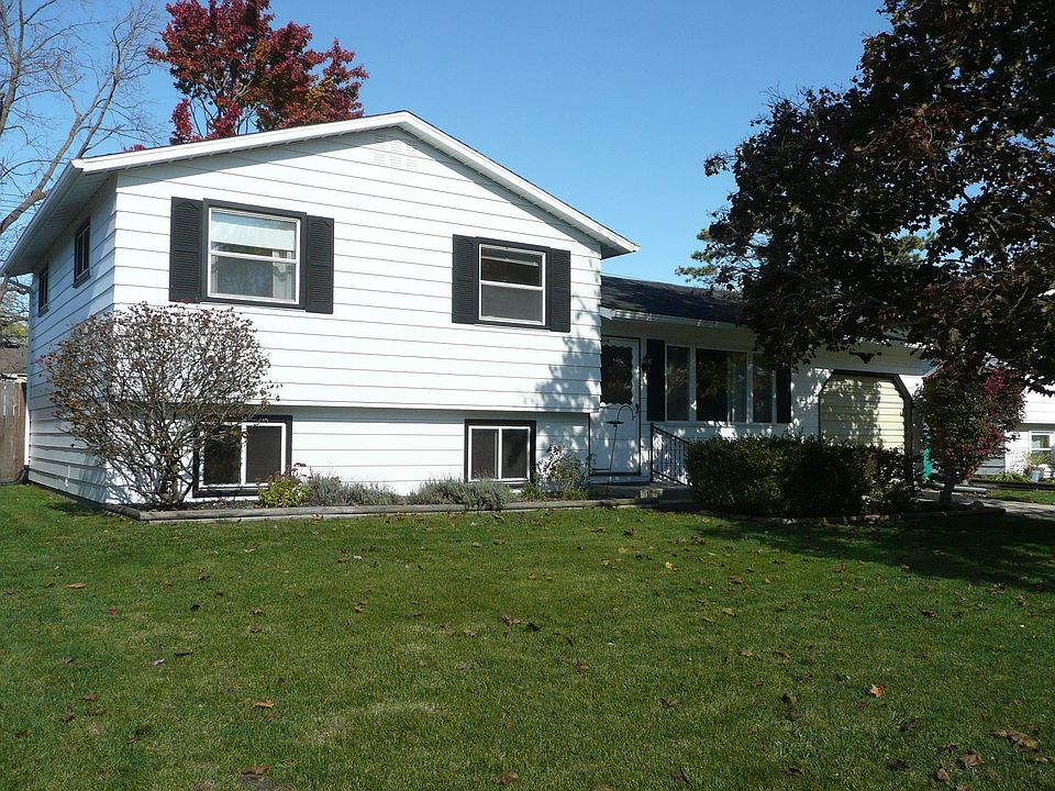 1st image of 2732 Prescott Dr