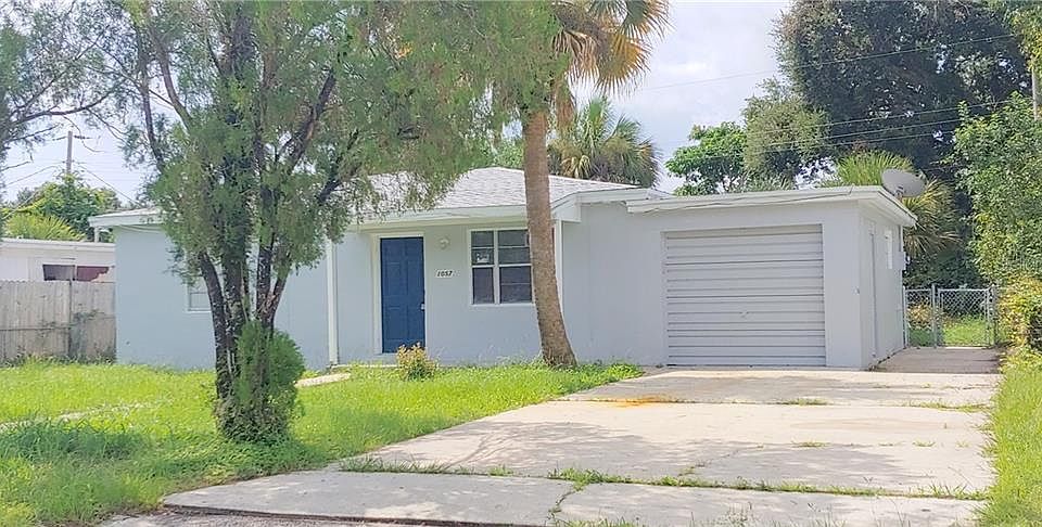 1st image of 1057 Park Dr