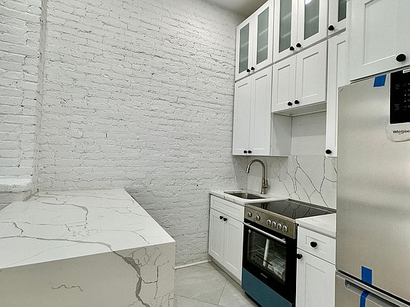 4th image of 268 W 77th St APT 5