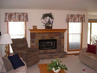3rd image of 834 Shireden Ave NW