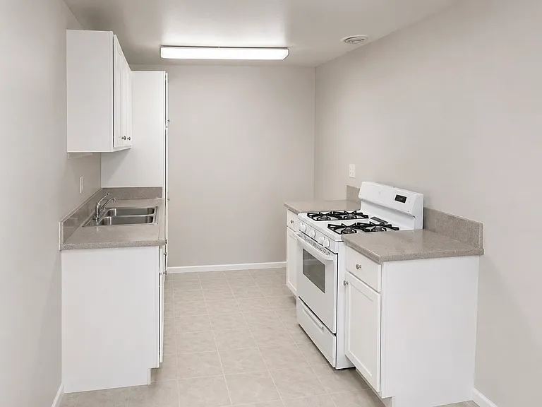 9473 Mills Ave #3 — Photo 5
