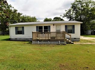 220 N McMahan St, Seymour, MO 65746