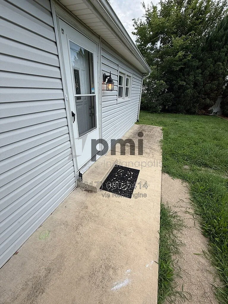 1 bed, 1.0 bath, 864 sqft, $650 — Photo 2