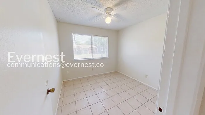 204 W William Cannon Dr #B — Photo 10