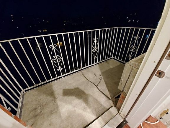 4th image of 14146 Pershing Cres APT 2