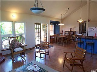 4th image of 17660 Orchard Ave