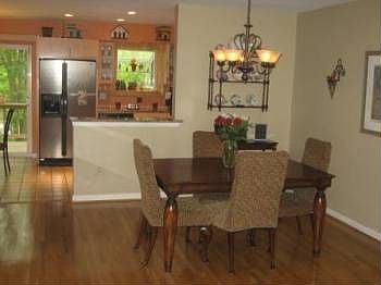 2nd image of 1105 Wildpark Ave