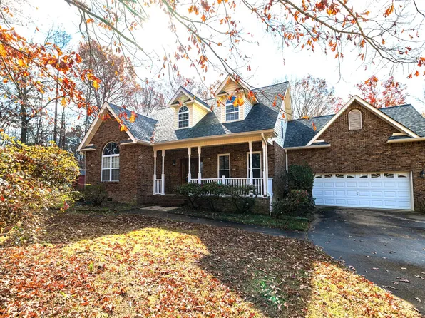 138 Flora Ln SE, Cleveland, TN 37323