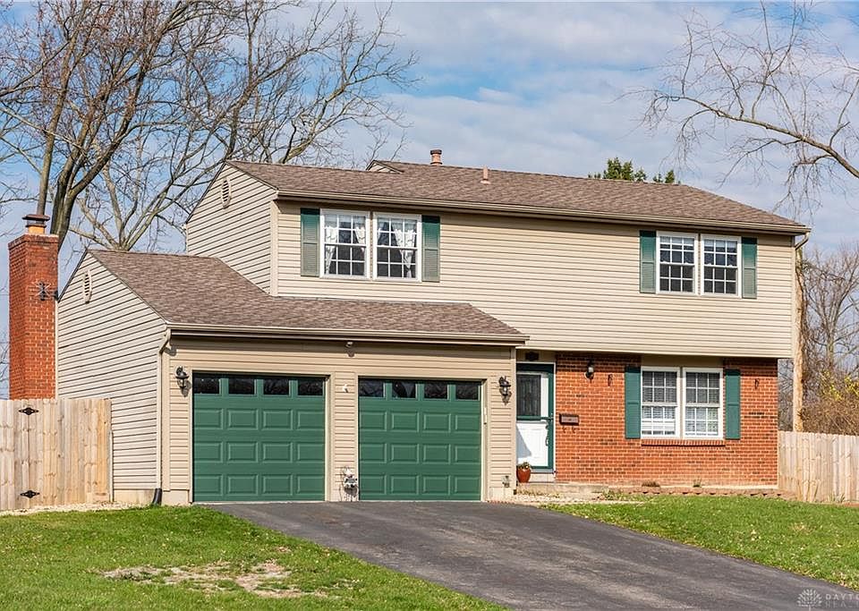 1st image of 685 Hile Ln