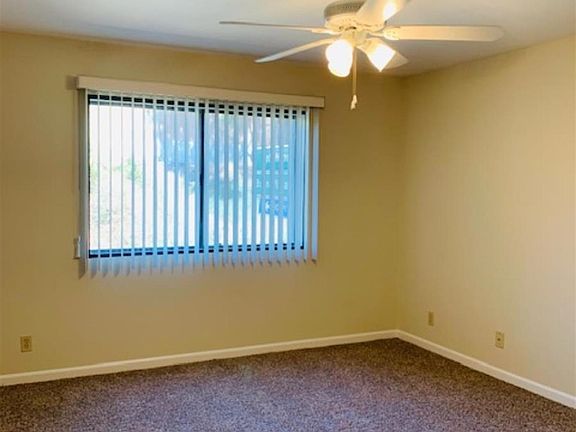5th image of 430 S Niagara St #117