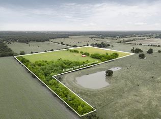 W White Oak Rd, West, TX 76691