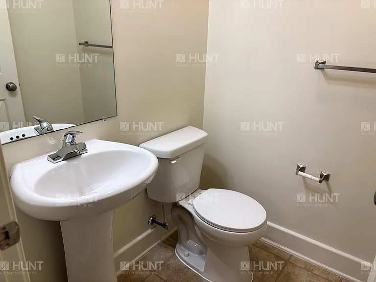 329 Jefferson Dr — Photo 6