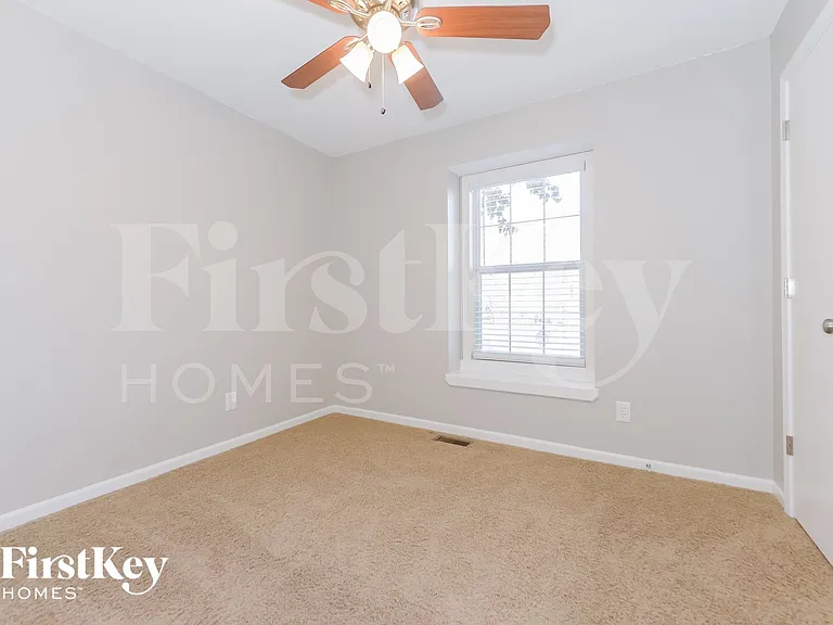 700 Canter St — Photo 10