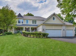 1066 Amber Ct, West Chicago, IL 60185