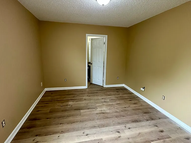 15313 Superior St — Photo 27
