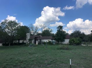 2020 Hilliard Rd, San Marcos, TX 78666