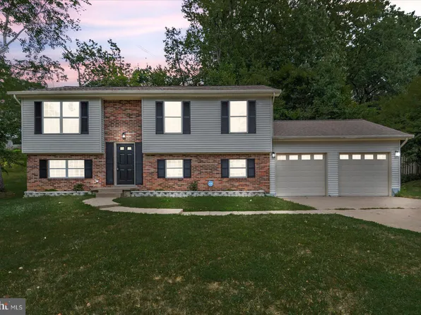 18165 Tebbs Ln, Dumfries, VA 22026