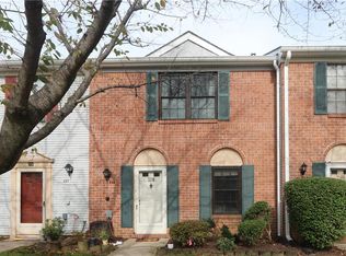 238 Bromley Pl, East Brunswick, NJ 08816