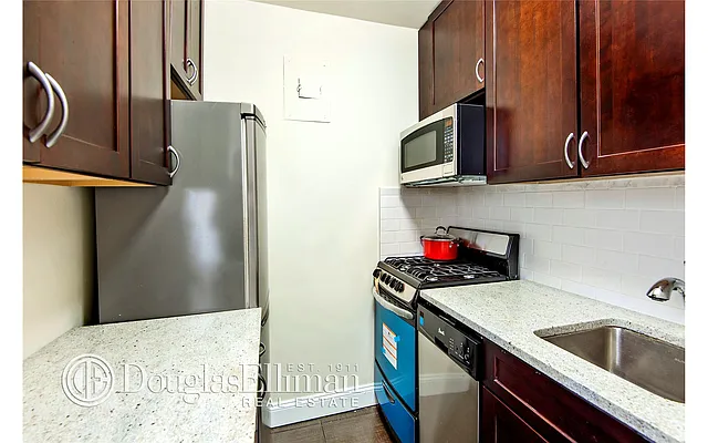 Sold by Douglas Elliman | media 2