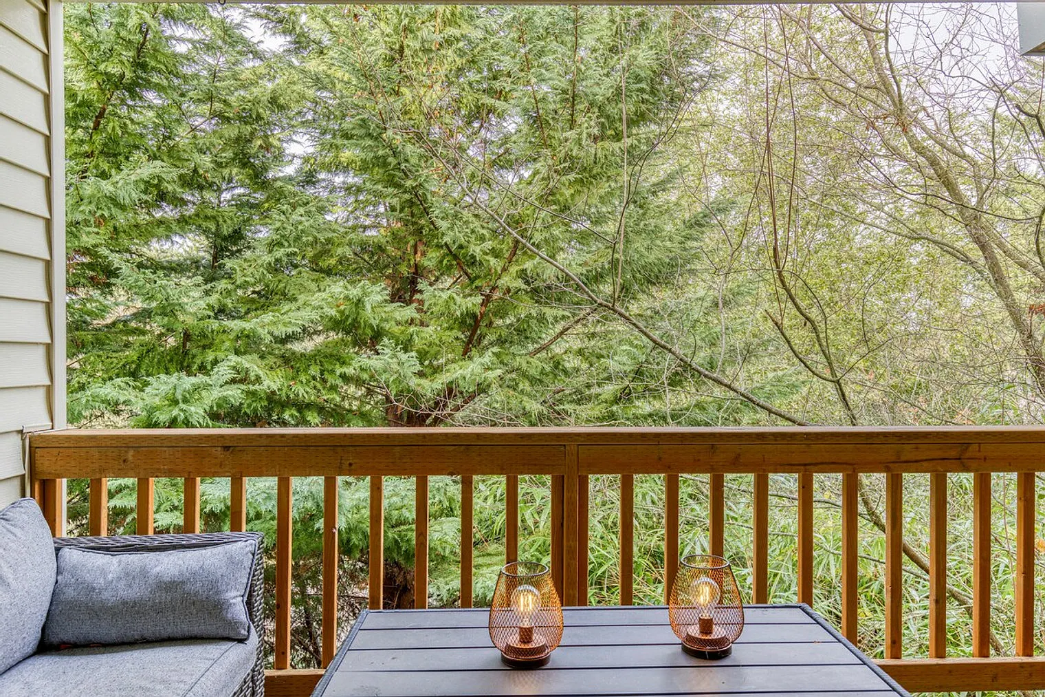 5 bed, 3.0 bath, $9,604 — Photo 3