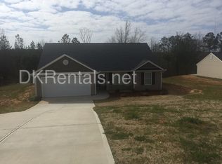 724 Worth Ct, Bethlehem, GA 30620