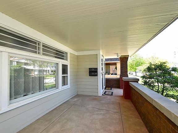 4th image of 14535 Garfield Ave #Lwr
