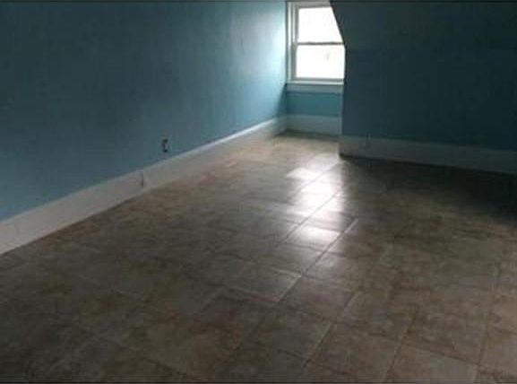 2nd image of 26 Salem St #3