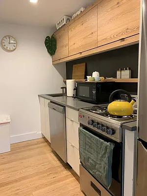 Rented by Nooklyn NYC LLC | media 70