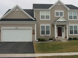 372 E Becker Pl, Sycamore, IL 60178