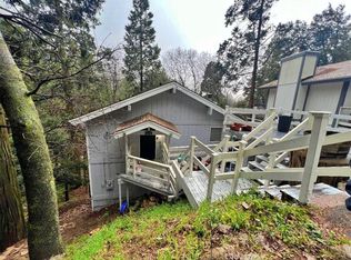 1198 Arbula Dr, Crestline, CA 92325