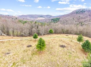 527 N Robinson Creek Rd, Glenville, NC 28736