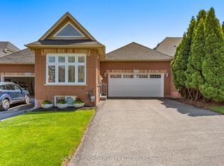 2314 Stonehaven Ave, Niagara Falls, ON L2J4K1
