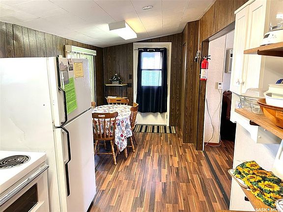 2nd image of 361 Mariner Ave