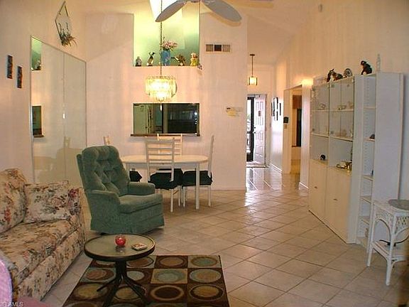 5th image of 4670 Lakeside Club Blvd APT 3-C