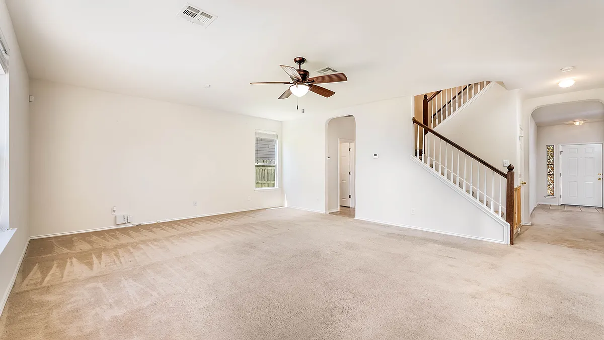 Building Photo - 714 Celosia