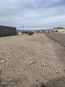 2557 Kiowa Blvd N, Lake Havasu City, AZ, 86403