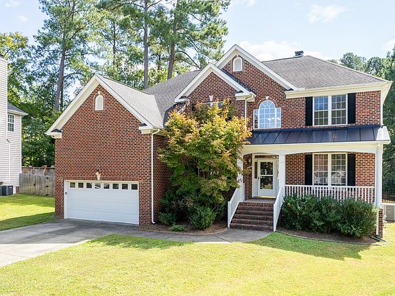 3rd image of 1006 Goldenview Ct