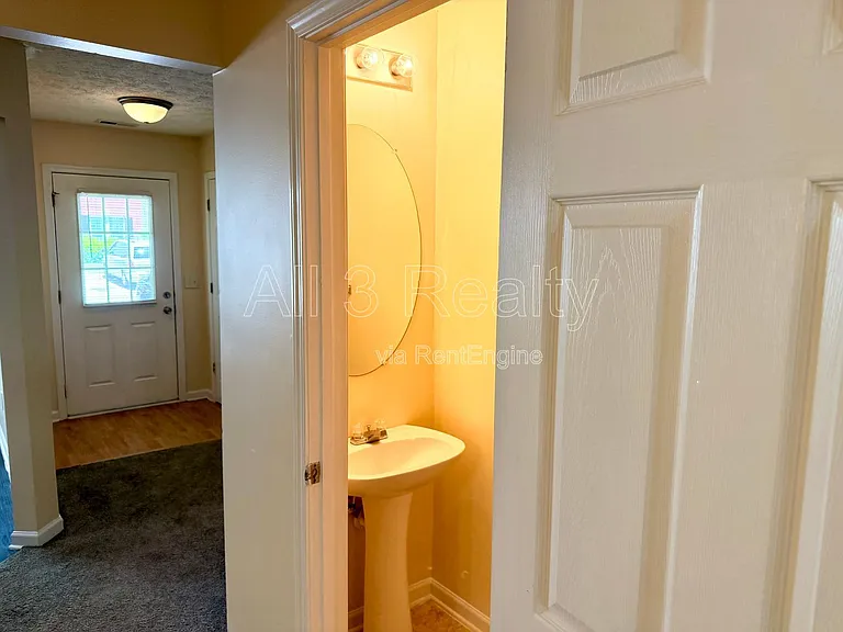 1863 Grove Way — Photo 11