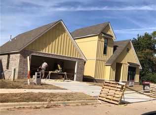 361 N Ainsley Loop, Fayetteville, AR 72704